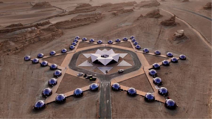 火星移民预演场——模拟外星环境的极端生存训练吴堡县户外野奢帐篷实验项目